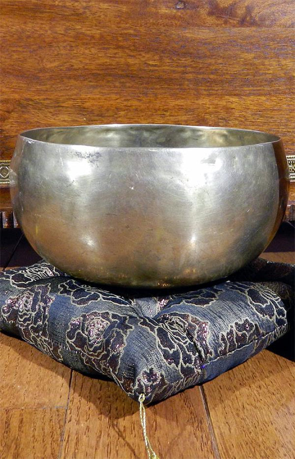 Tibetan Hand Hammered Multi Metal Singing Bowl 16